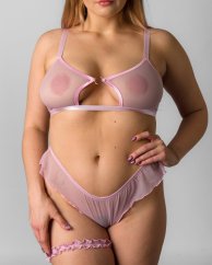 Pink Ruffle Garter